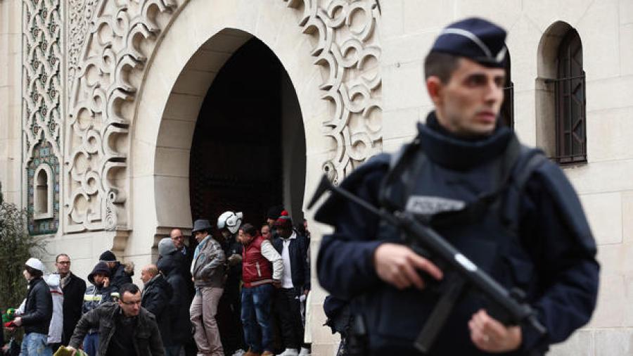 Detienen a dos sospechosos de preparar atentado en París 