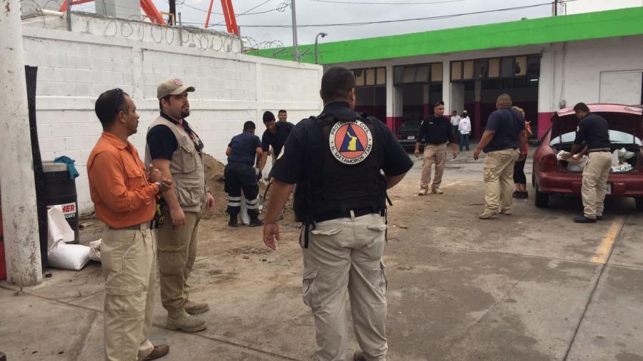 Encuartelan a bomberos de Matamoros 