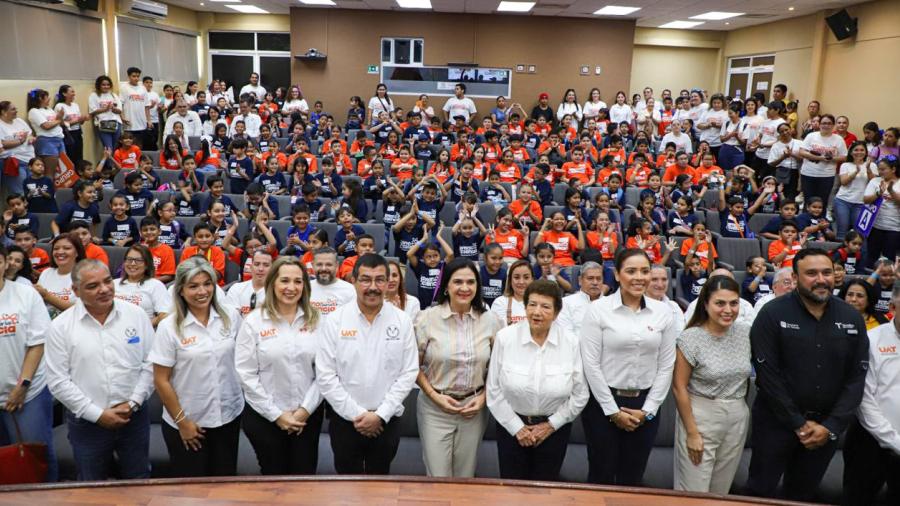 Inaugura la UAT campamentos de verano 