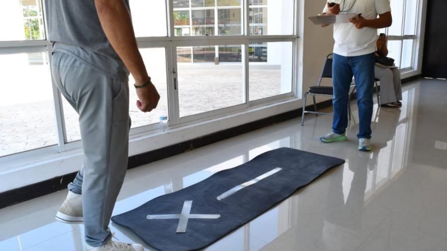  Presentan custodios penitenciarios evaluación de aptitud física para promoción de grados