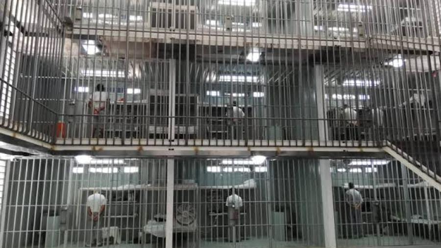 Al menos once lesionados por disturbios en penal de Apodaca