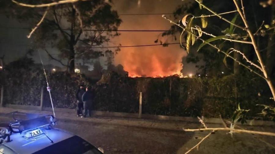 Registran fuerte incendio en carretera Nogales, Veracruz