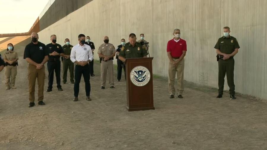 Finalizan construcción de 400 millas del muro fronterizo en McAllen, TX
