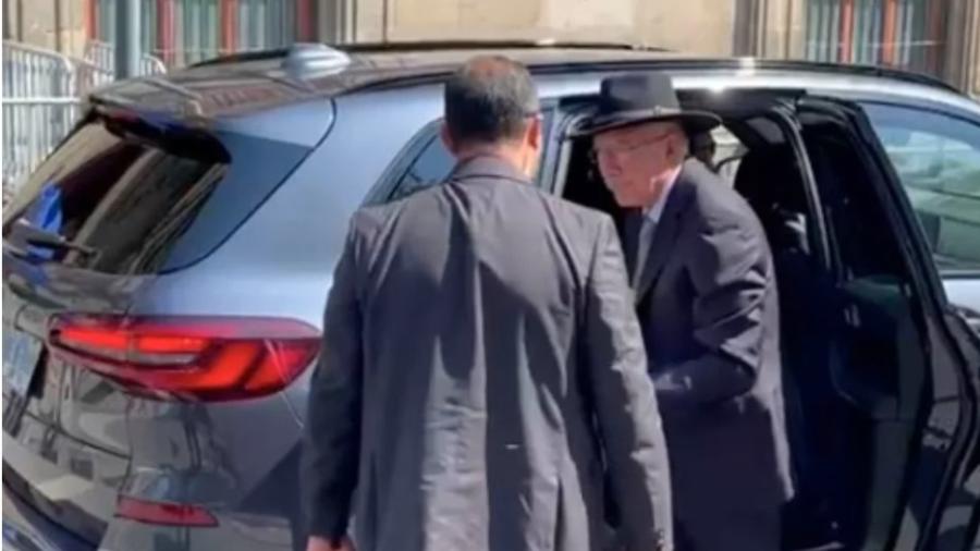 Se reúne Ken Salazar con AMLO por tema Matamoros