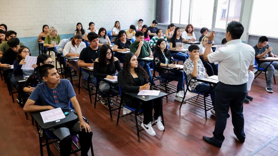 Concluye la UAT aplicación del examen CENEVAL de ingreso a licenciatura