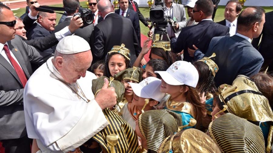El papa Francisco concluye su visita a Egipto