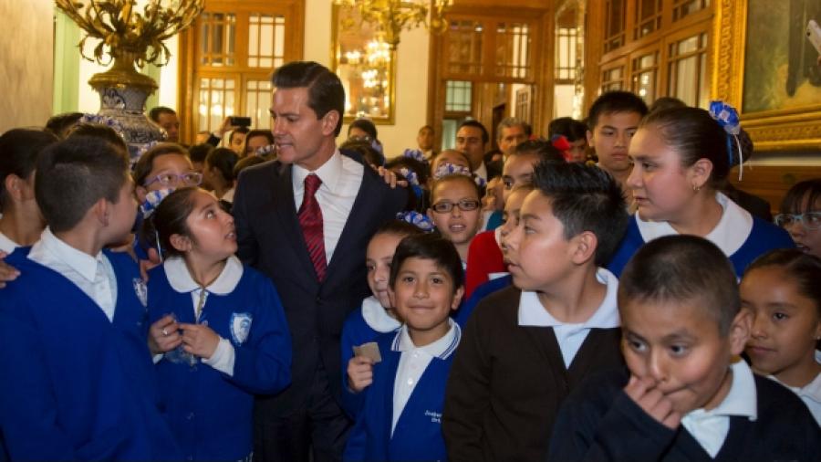 Presenta EPN nuevo modelo educativo