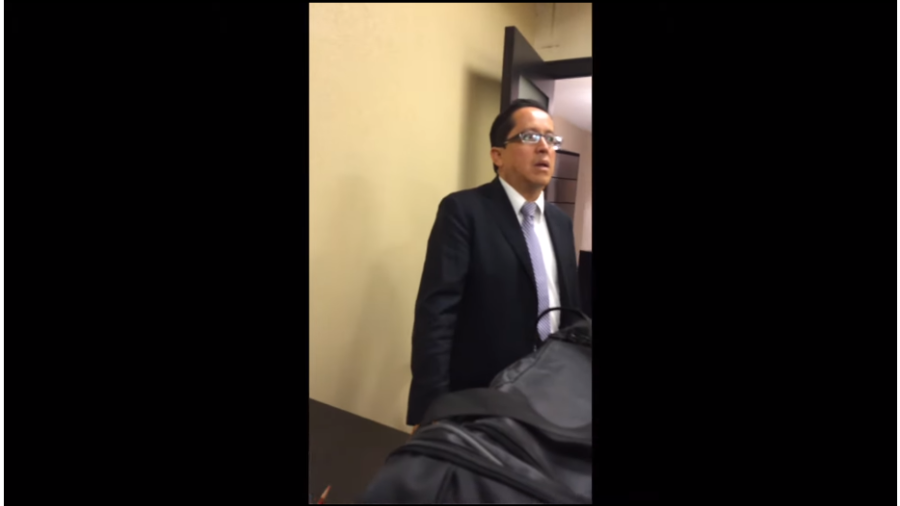 Gobernador de Querétaro cesa a funcionario implicado en sobornos 