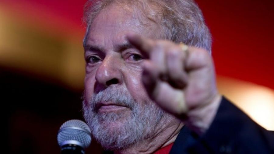  Lula da Silva rechaza entregarse a policía y presenta nuevo recurso judicial