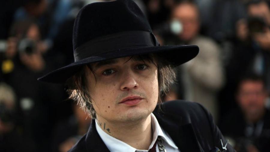 Pete Doherty es arrestado en París por comprar cocaína