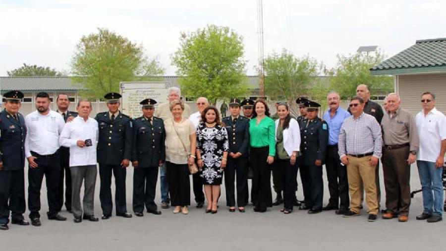 Reconoce alcaldesa patriotismo y lealtad del Ejército Mexicano