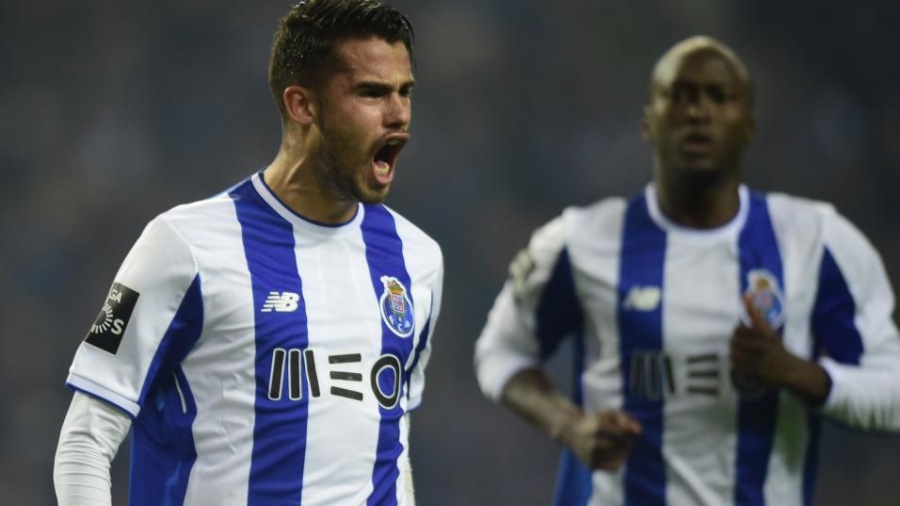 Diego Reyes marca en victoria del Porto