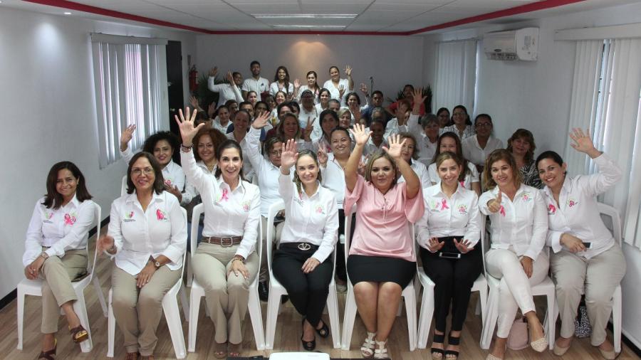 Brinda Sistema DIF Madero conferencia sobre cáncer de mama