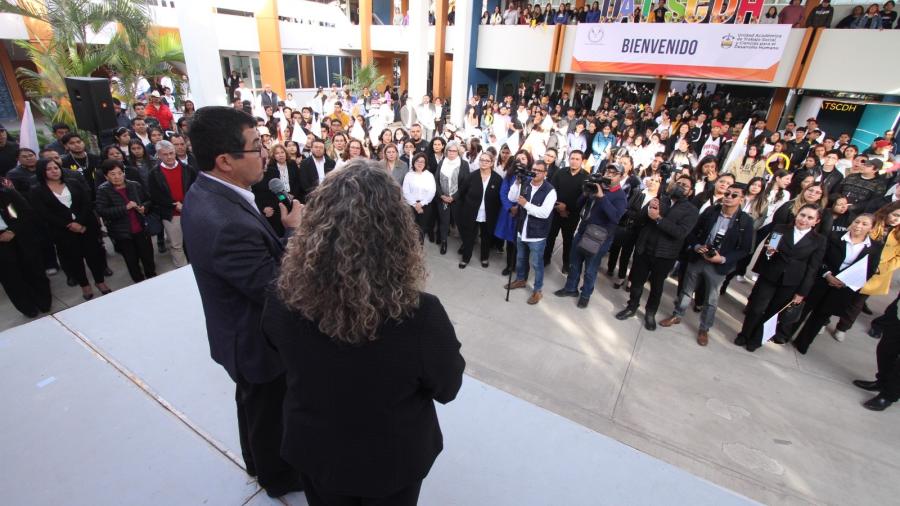 La formación humanística de los universitarios es nuestro compromiso: Dámaso Anaya