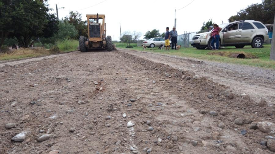 Gestionan en Matamoros recursos para pavimentación de acceso principal de ejidos ubicados a pie de carretera