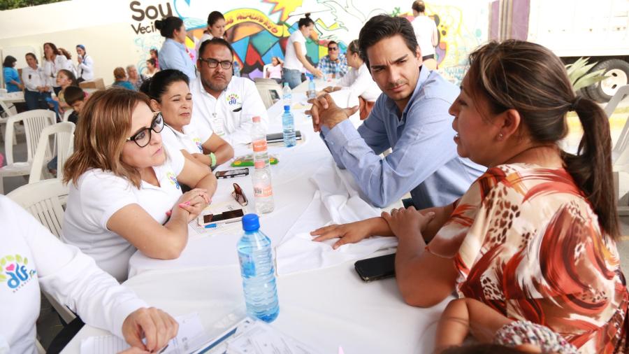DIF Reynosa beneficia a 700 personas en fraccionamiento los almendros