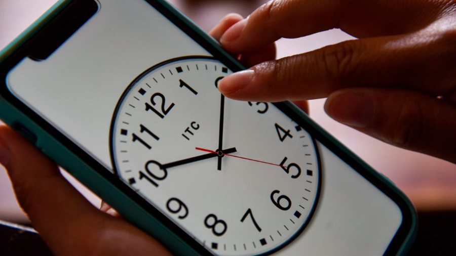 Próxima semana enviará AMLO al Congreso iniciativa para eliminar Horario de Verano