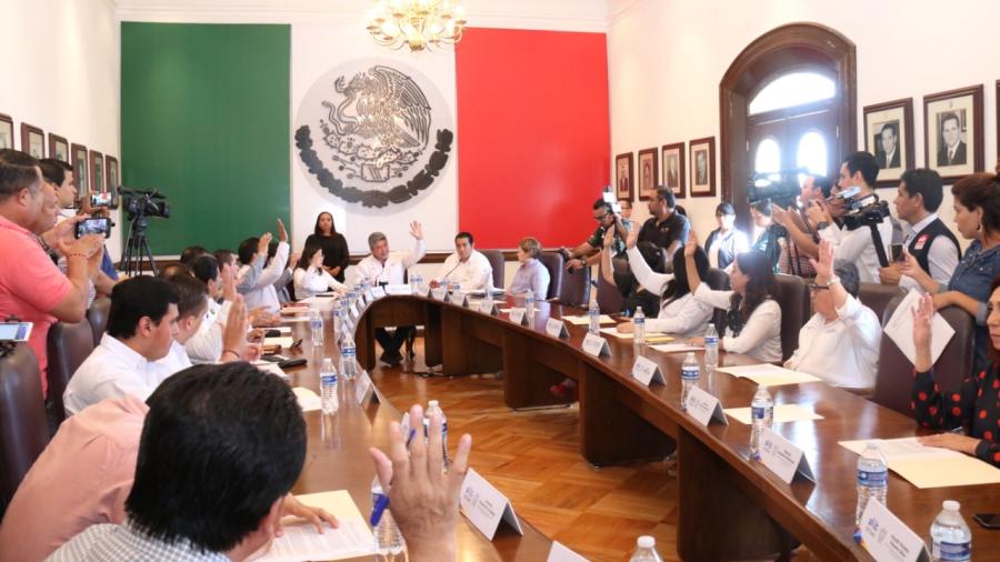 Cabildo de Victoria autoriza creación de fraccionamiento y atiende solicitud de donación de predios para el sector salud.  
