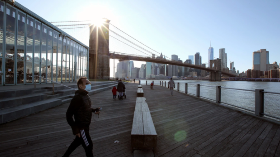 Nueva York reporta primer día sin muertos desde hace cuatro meses