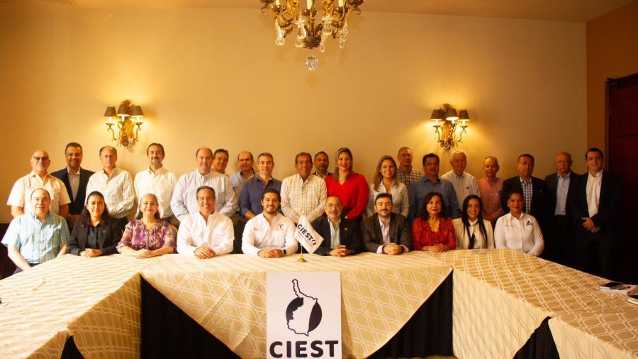 Participa secretario del Trabajo Gerardo Illoldi en sesión del CIEST en Tampico