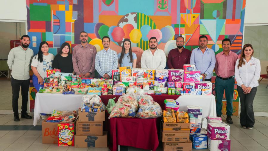 Unen esfuerzos Voluntariado DIF Reynosa y sociedad civil con Colecta ‘Ayudemos con Amor‘