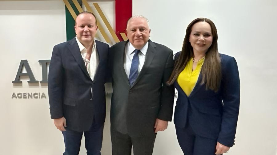Alcaldesa Carmen Lilia Canturosas se reúne con titular Nacional de Aduanas