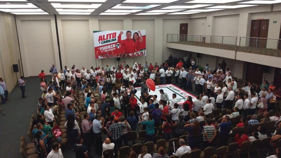 Ofrece Alito Moreno hacer alianzas con la sociedad y regresar al PRI al poder