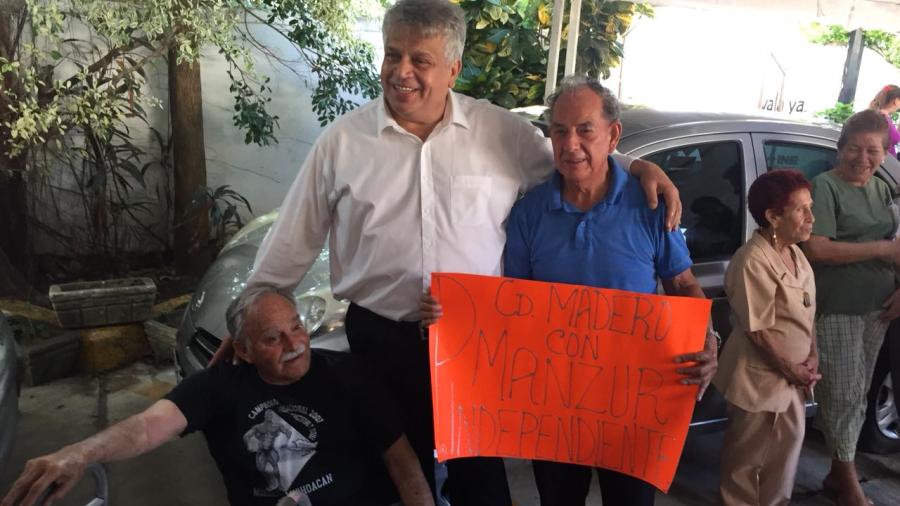 Juan Manzur Oudie se registra como candidato independiente por el distrito 08