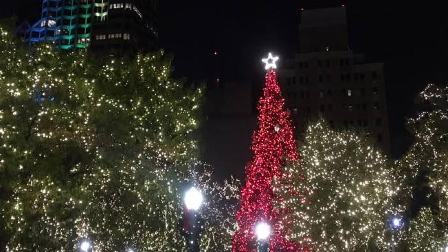 Tigres del Norte participarán en el encendido del árbol de Navidad en San Juan 