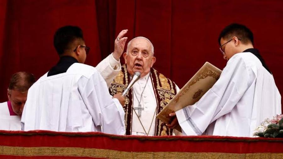 Papa Francisco pide el fin de la guerra en Gaza y se liberen los rehenes en su mensaje de Navidad