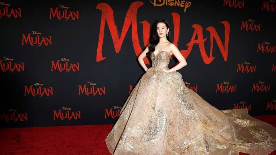 Pese a coronavirus, "Mulan" se estrena por lo alto en Hollywood