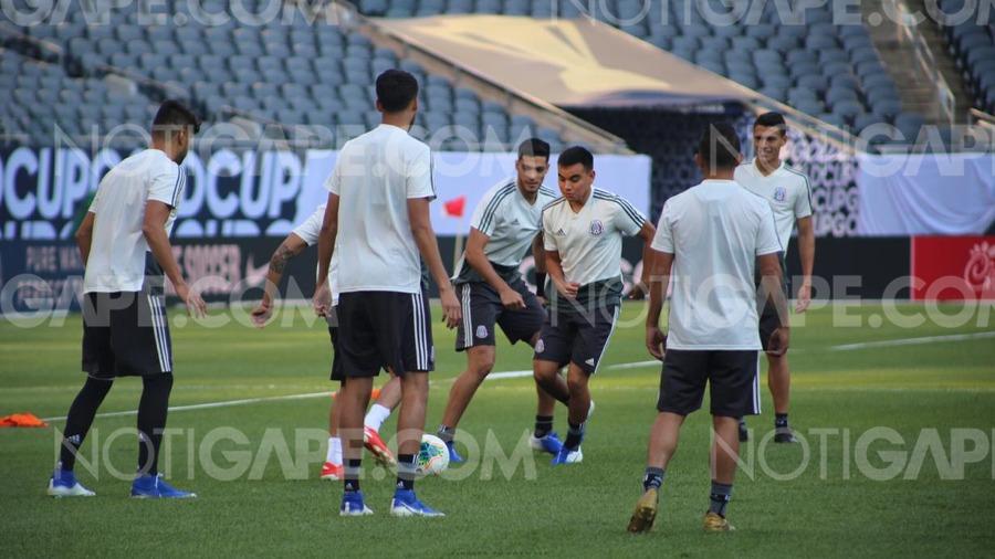 Con espías y todo, entrenó la Selección Mexicana en Chicago