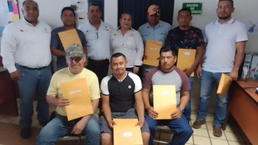 Más trabajadores agrícolas logran estancias laborales en Canadá y EUA