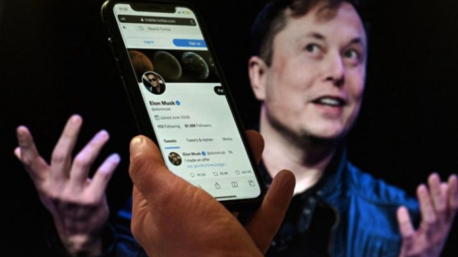 Acusa Elon Musk a Twitter por fraude 