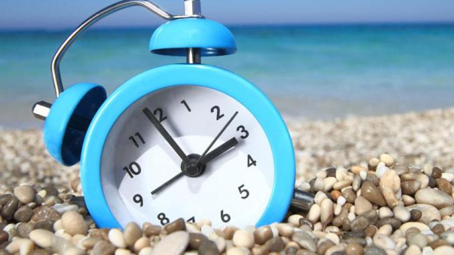 Municipios de frontera norte de México mantendrían horario de verano: Morena