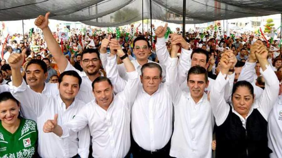 Trabaja Serapio en conformar su equipo de campaña