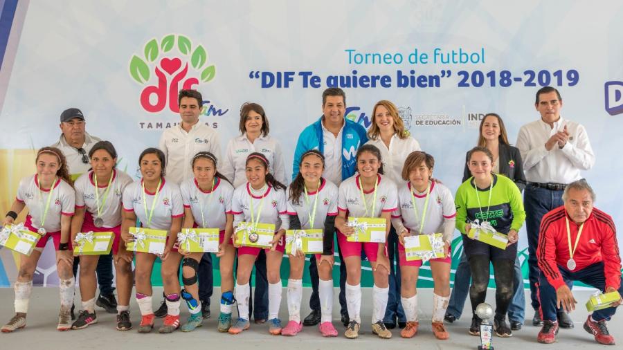 Gobernador del Estado y Presidenta del DIF Tamaulipas Premian a ganadores del Torneo de Futbol “DIF Te Quiere Bien”
