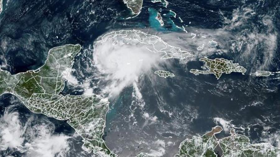 Paro de labores y ley seca por Grace en Quintana Roo