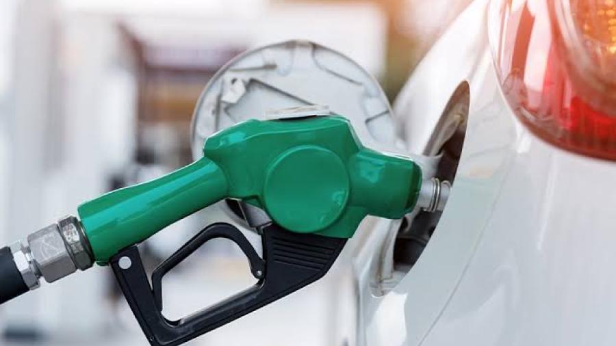 Tanque lleno por favor: Hacienda eleva estímulo a gasolina Magna y diésel 