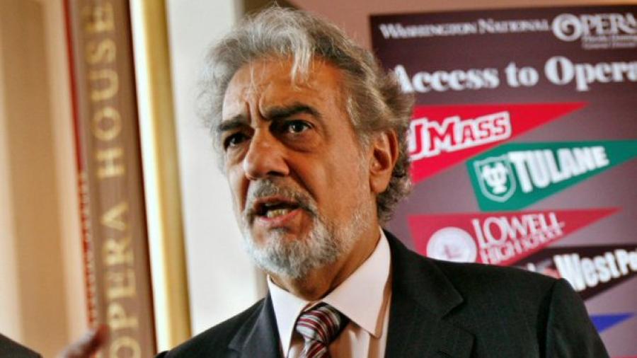 Plácido Domingo acepta "toda la responsabilidad" de las acusaciones de acoso sexual