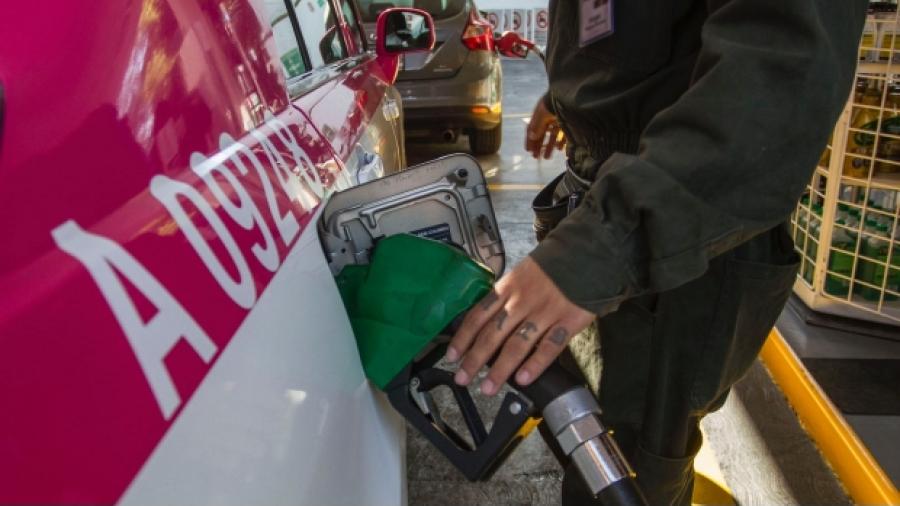 Profeco vigila que se vendan litros completos de gasolina