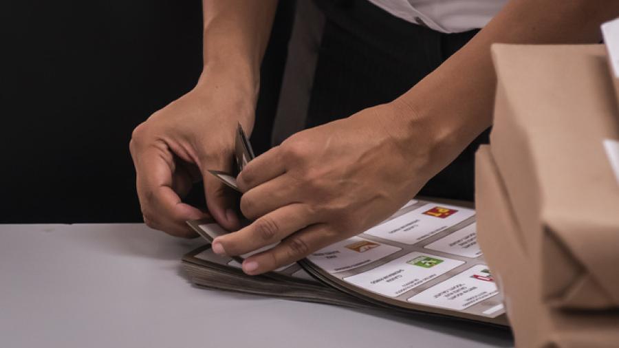 Entrega TGM boletas y documentación electoral que será utilizada en centros penitenciarios para personas en prisión preventiva