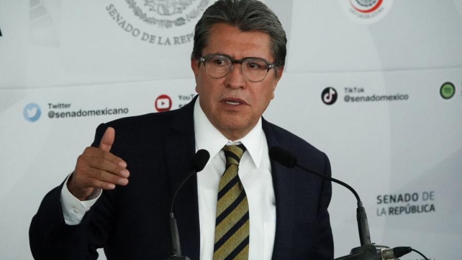 Prefiero no participar en nada, antes de traicionar al Presidente, Monreal descarta cambiar de partido