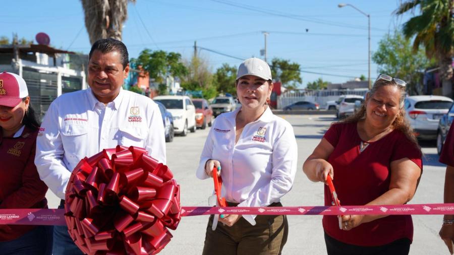 Alcaldesa Carmen Lilia Canturosas entrega tres calles rehabilitadas con concreto hidráulico en colonia Nueva Victoria 