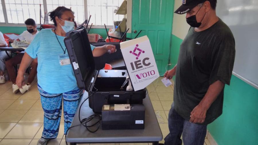 Instalan cinco urnas electrónicas en Matamoros