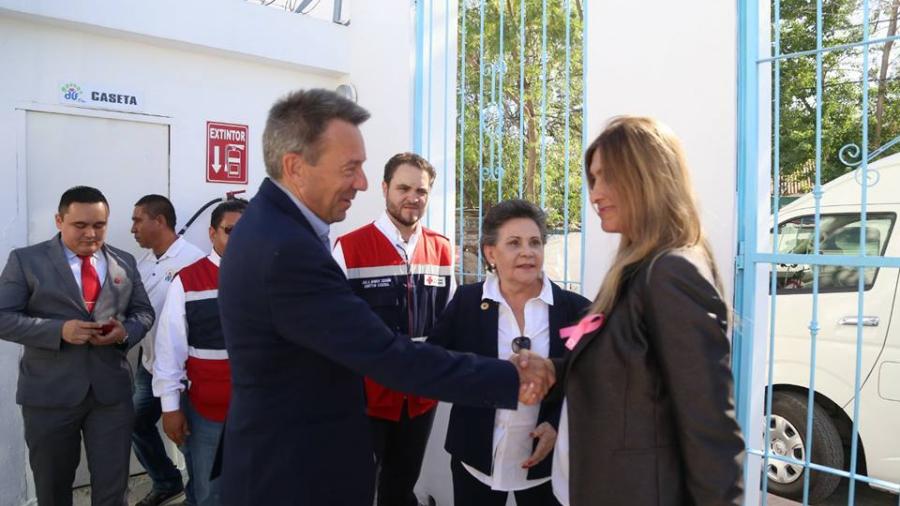 Maki y Peter Maurer se reúnen para hablar del tema migratorio