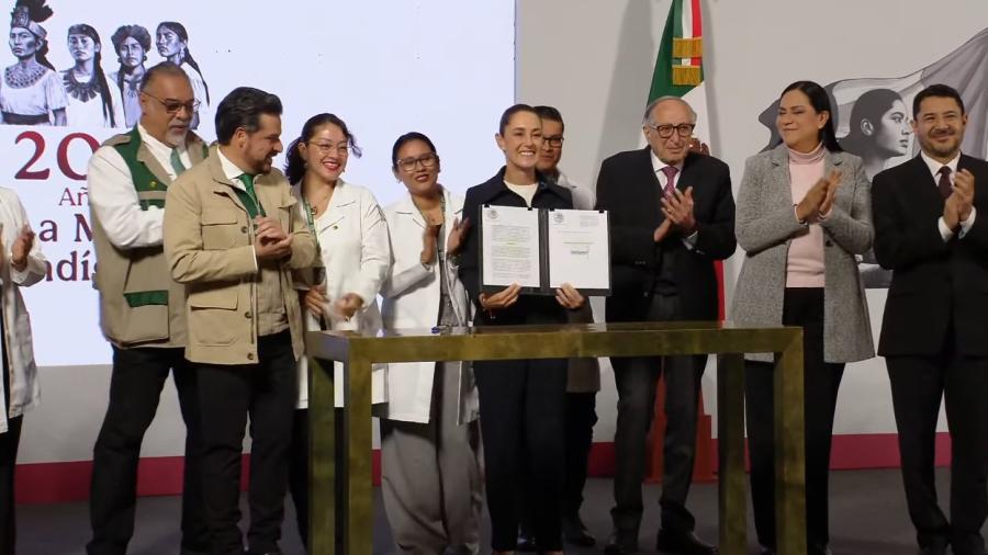 Sheinbaum firma decreto para incorporar IMSS-COPLAMAR al régimen ordinario