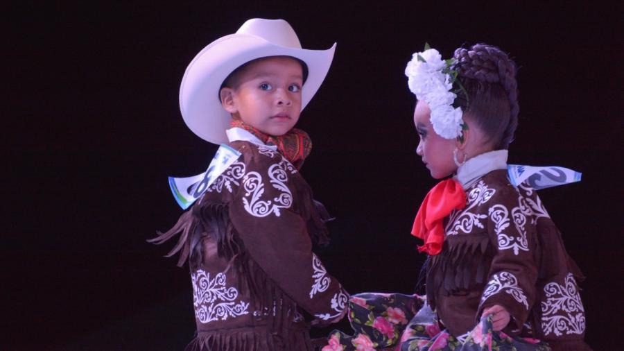 Conviven y disfrutan del Primer Festival Nacional “Viva la Huasteca”