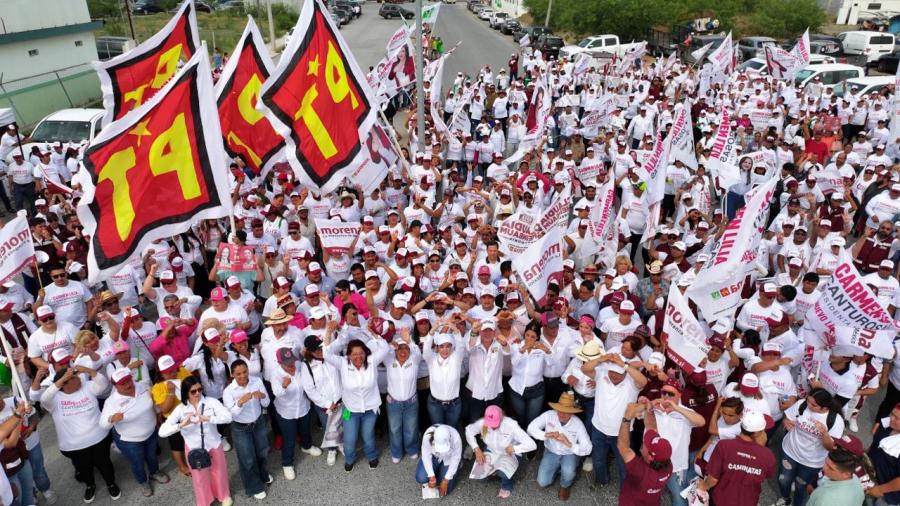 Vecinos del poniente dan contundente apoyo a Carmen Lilia Canturosas Villarreal 