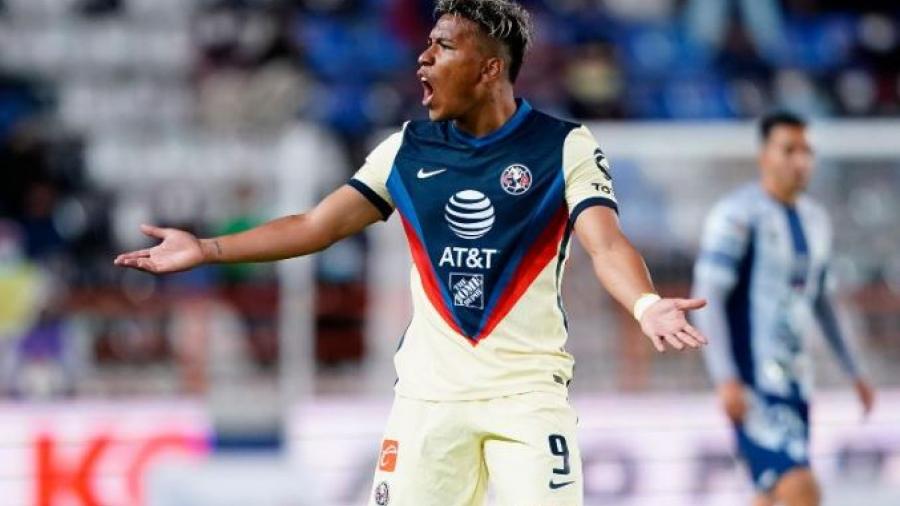 Liga MX multa a jugadores del América tras indisciplina 